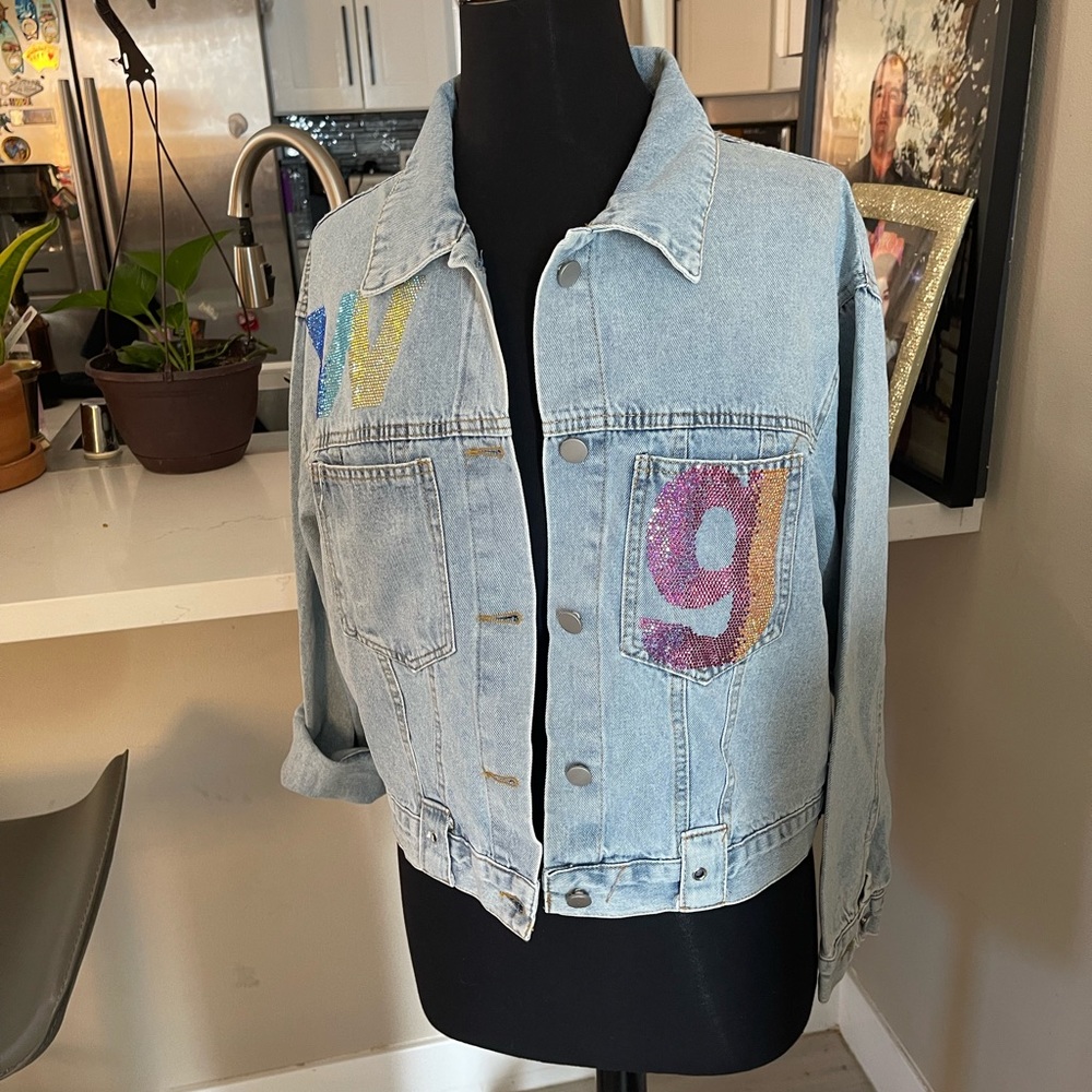 Jean jacket - Picture 2 of 2